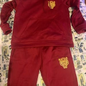 All Different Designed Hoodies For All Seasons Pullover With Sweatpants Match